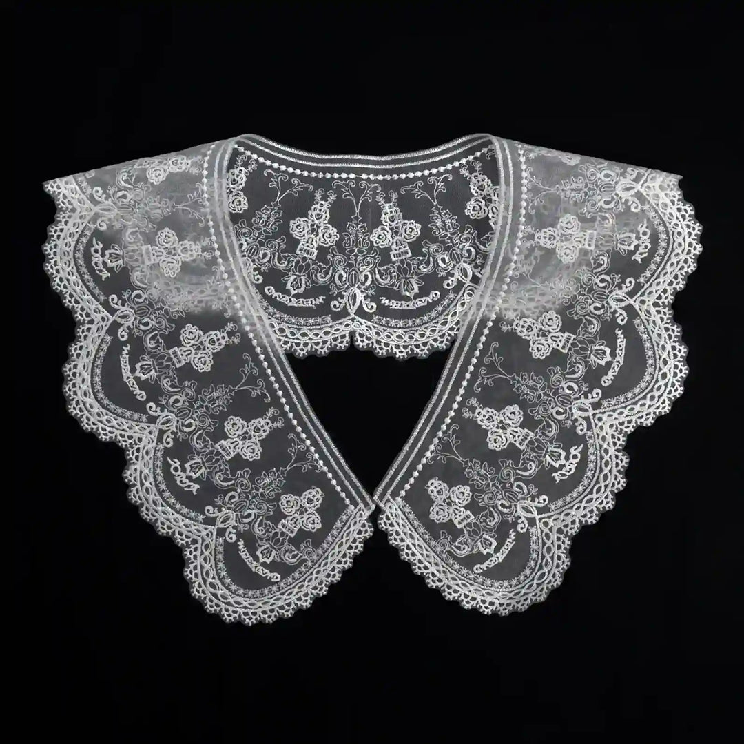 Victorian Floral Peterpan Collar