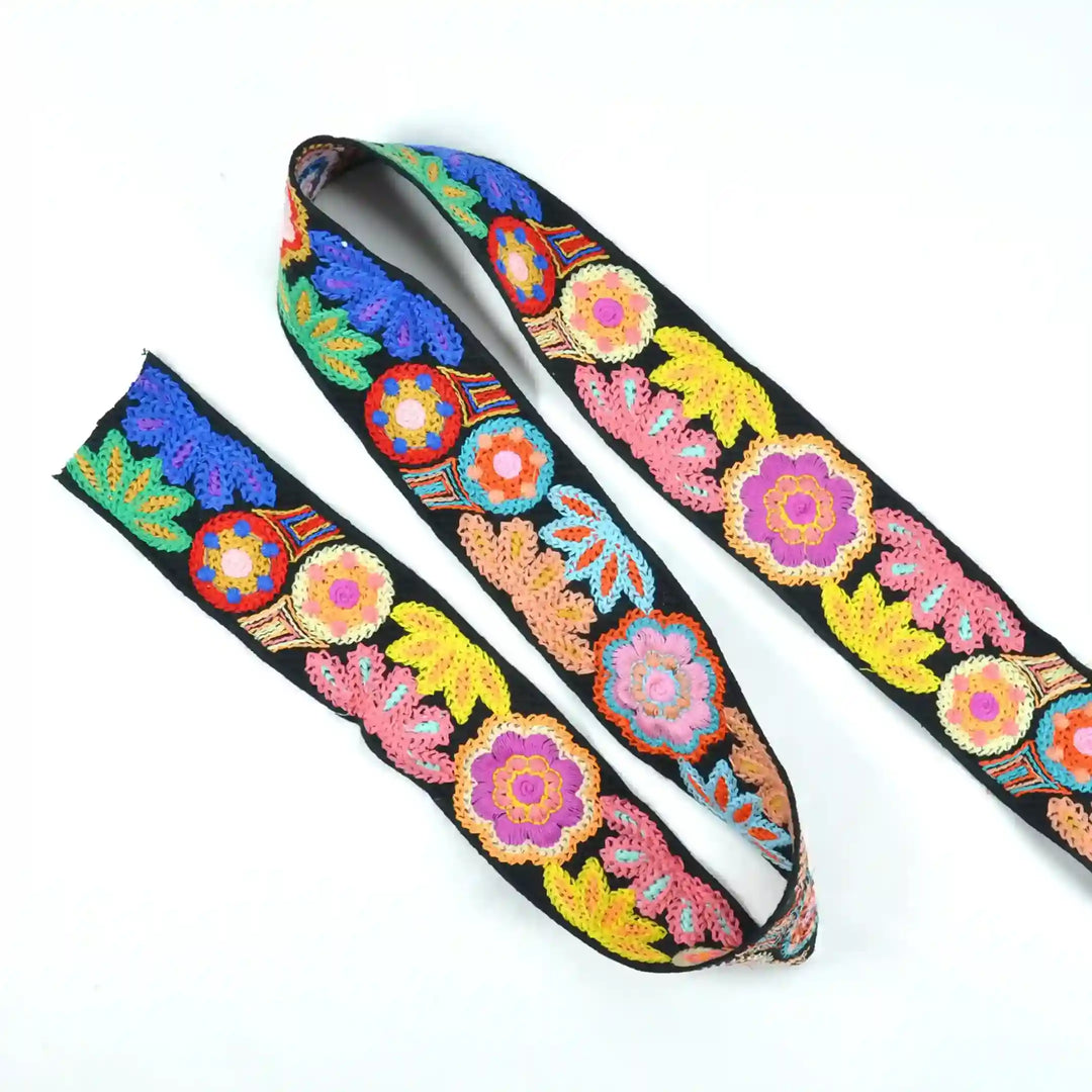 Bohemian Floral Crochet Embroidered Lace Trim