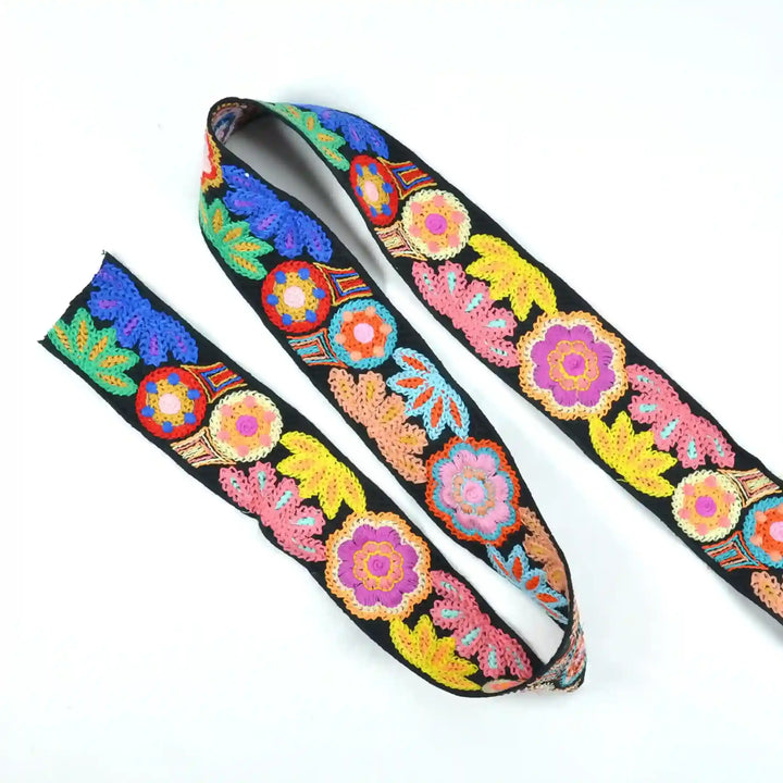 Bohemian Floral Crochet Embroidered Lace Trim