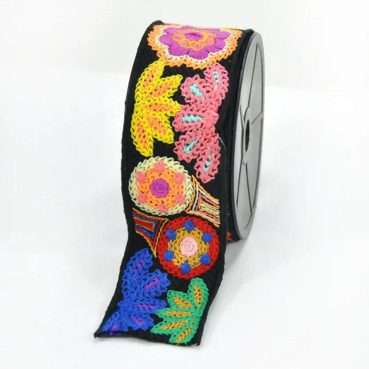 Bohemian Floral Crochet Embroidered Lace Trim