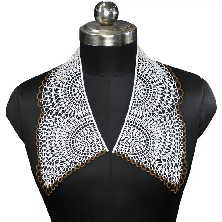 Cutwork Floral Puritan Collar