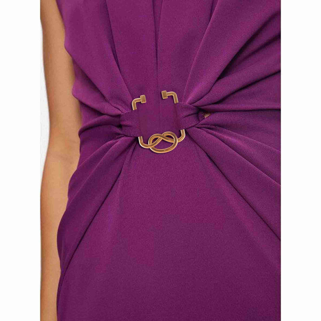 Intertwined knot loop Buckle