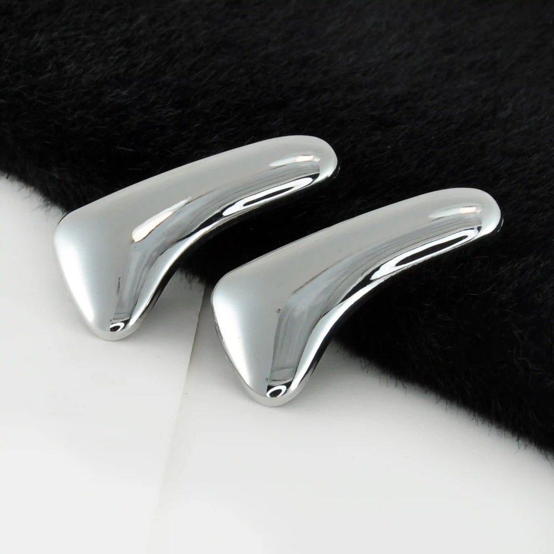 Gold and Silver Curved Pods
