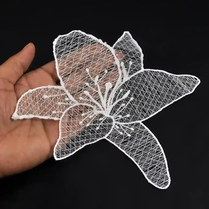 Lace Lily Appliqué | Set Of 2
