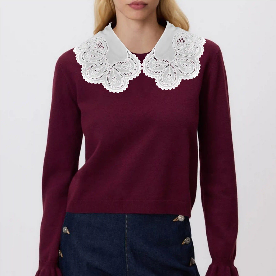 Decorative floral Peter Pan collar for feminine fashion, crafted for stylish garment enhancement