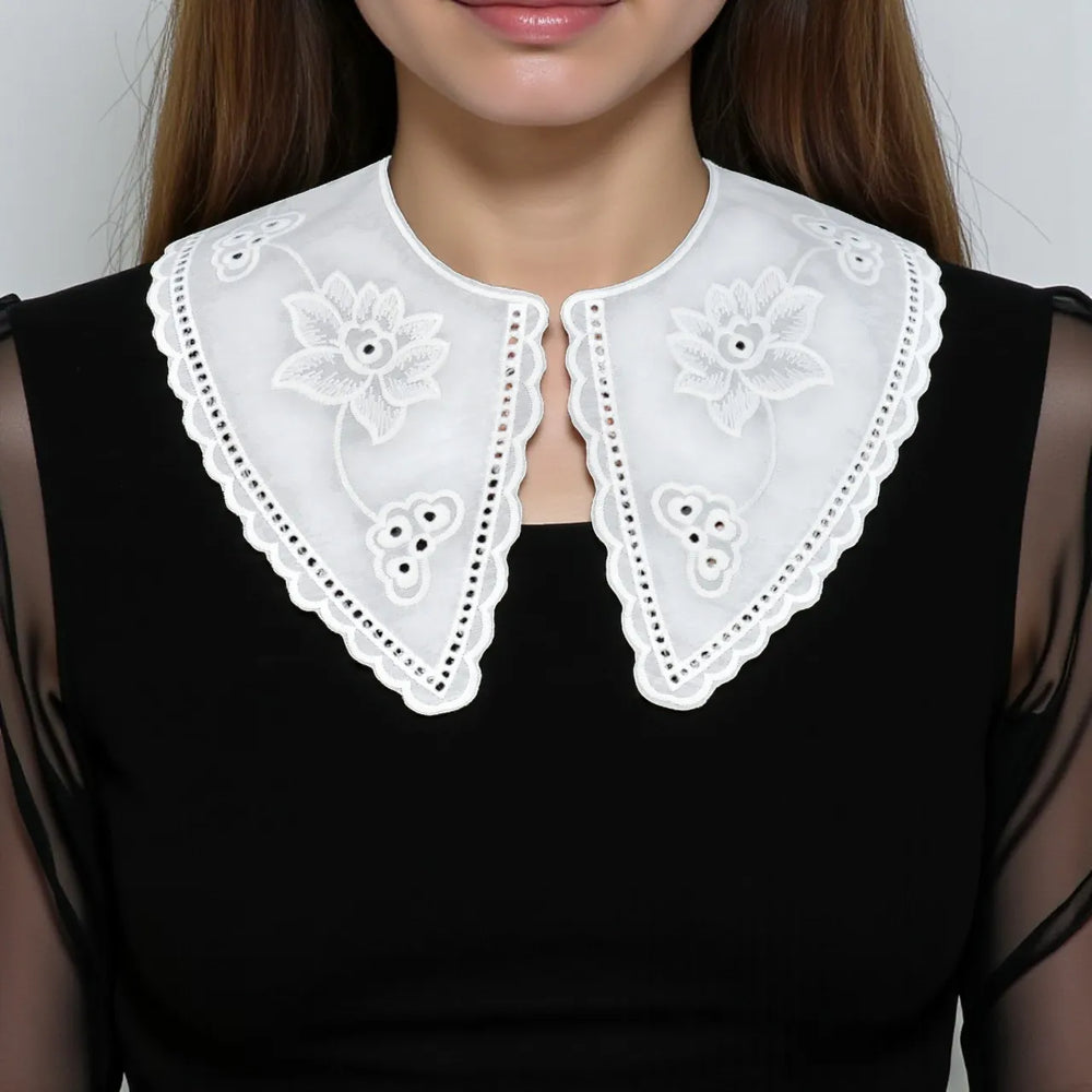 Delicate Venice Lace Peter Pan appliqué crafted in detailed lace with soft rounded neckline silhouette