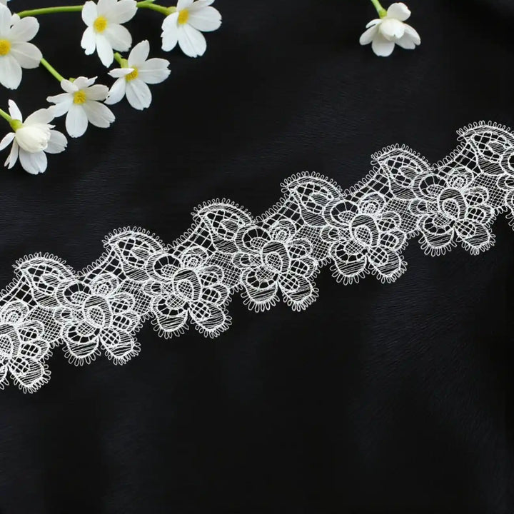 Classic Flower Design Lace Border | Width 8.3cm (3.3 inches) 83mm