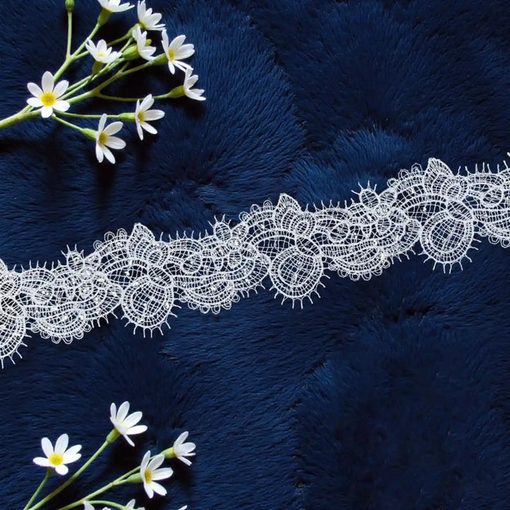 Elegant White Floral Pattern Lace | Width 5.8cm (2.3 inches) 58mm