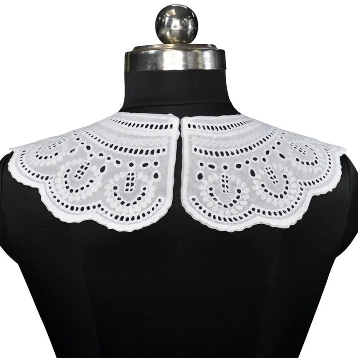 Feminine Floral Guipure Peter Pan collar adorned with intricate lacework and graceful rounded silhouette