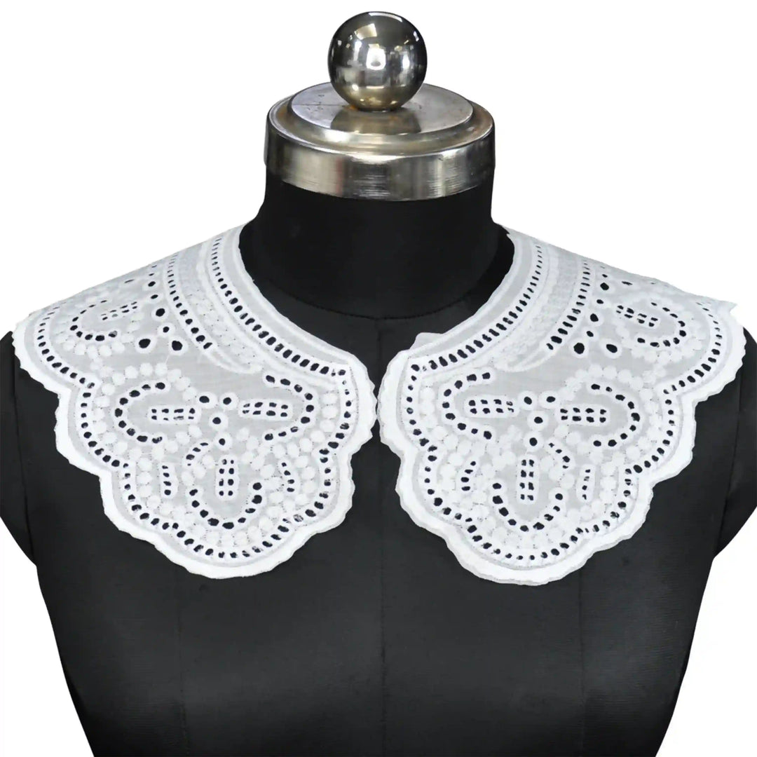 Floral Guipure Peter Pan collar featuring intricate lace motifs with scalloped edges and elegant vintage appeal