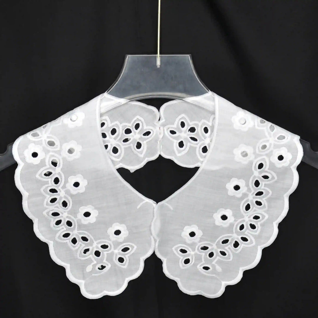 Stylish Peter Pan Collar