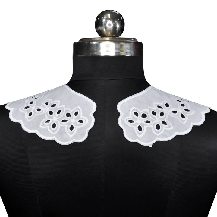 Stylish Peter Pan Collar