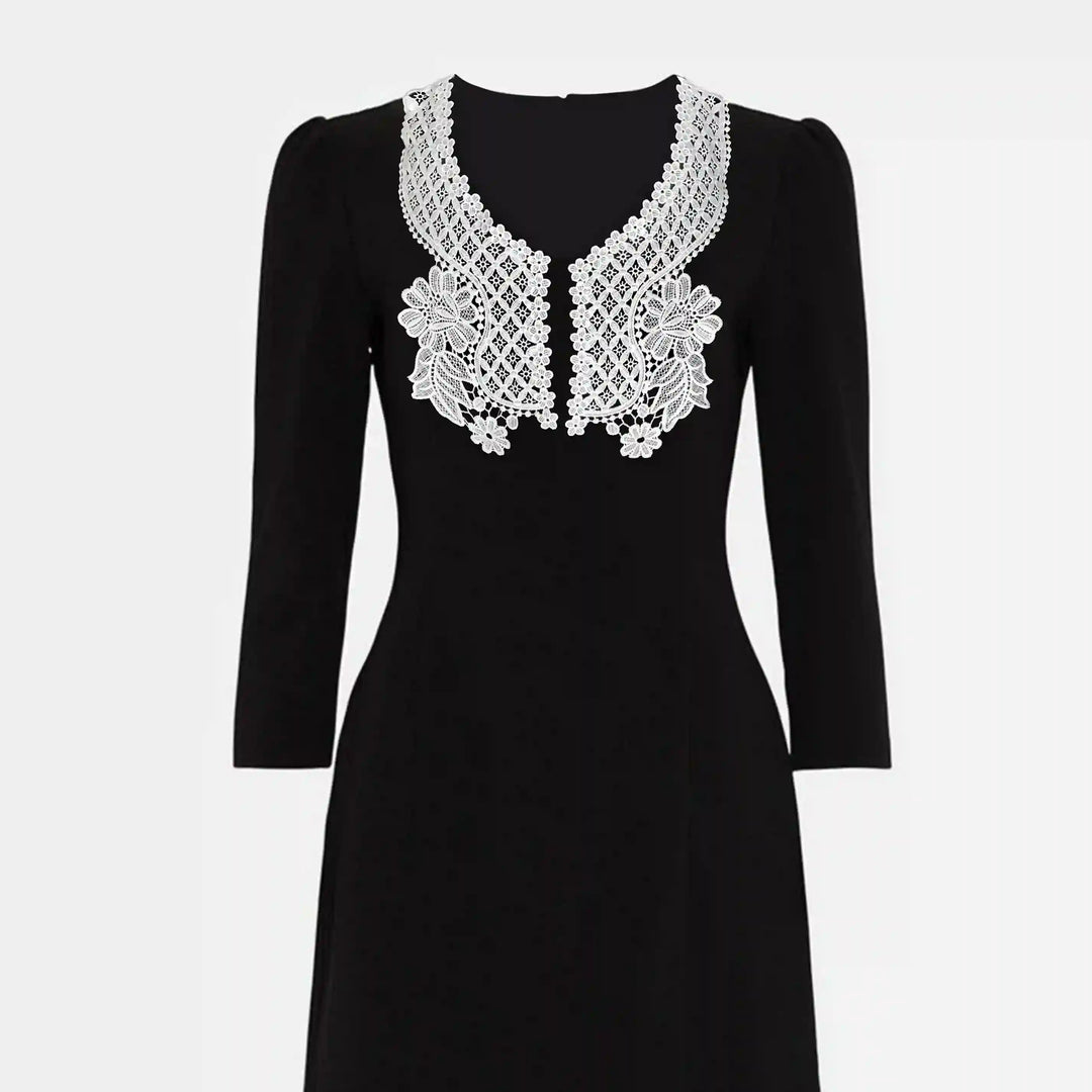 Floral Style V Necklines Patch