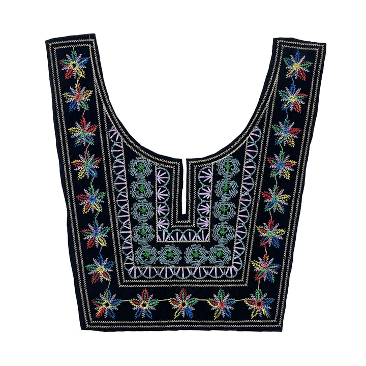 Ethnic style embroidery neckline 