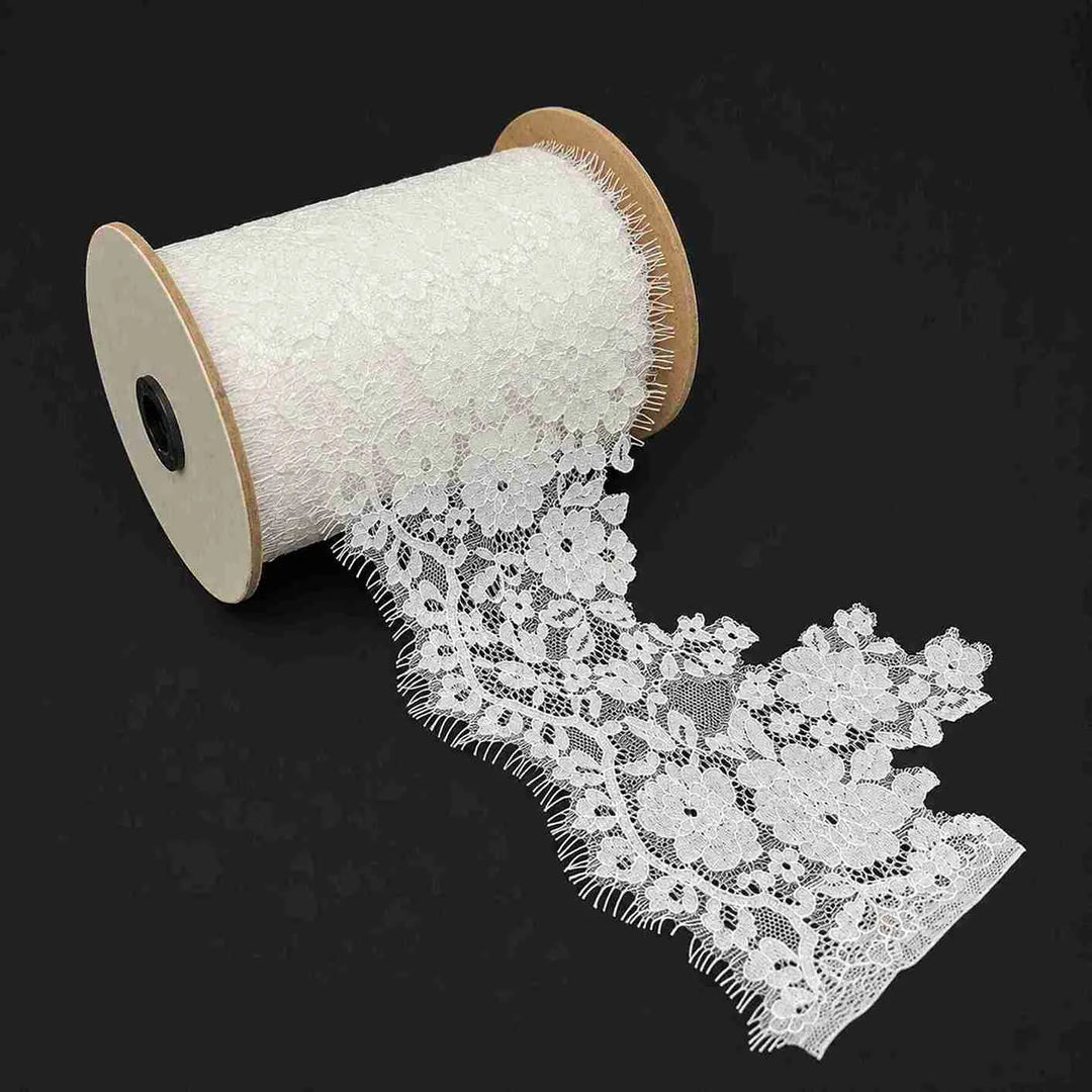 Floral & Leafy Chantilly Lace | 3 Meters | FEL-1 N