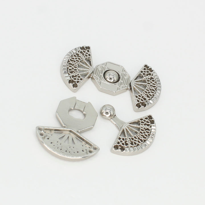 Ornate fan-shaped  Frog closure metal button