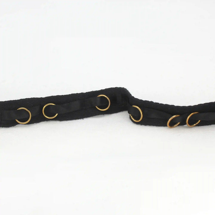 Gothic Accents Eyelet
