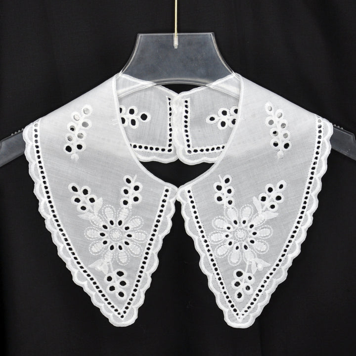 Floral Leaf Style Peter Pan Collar