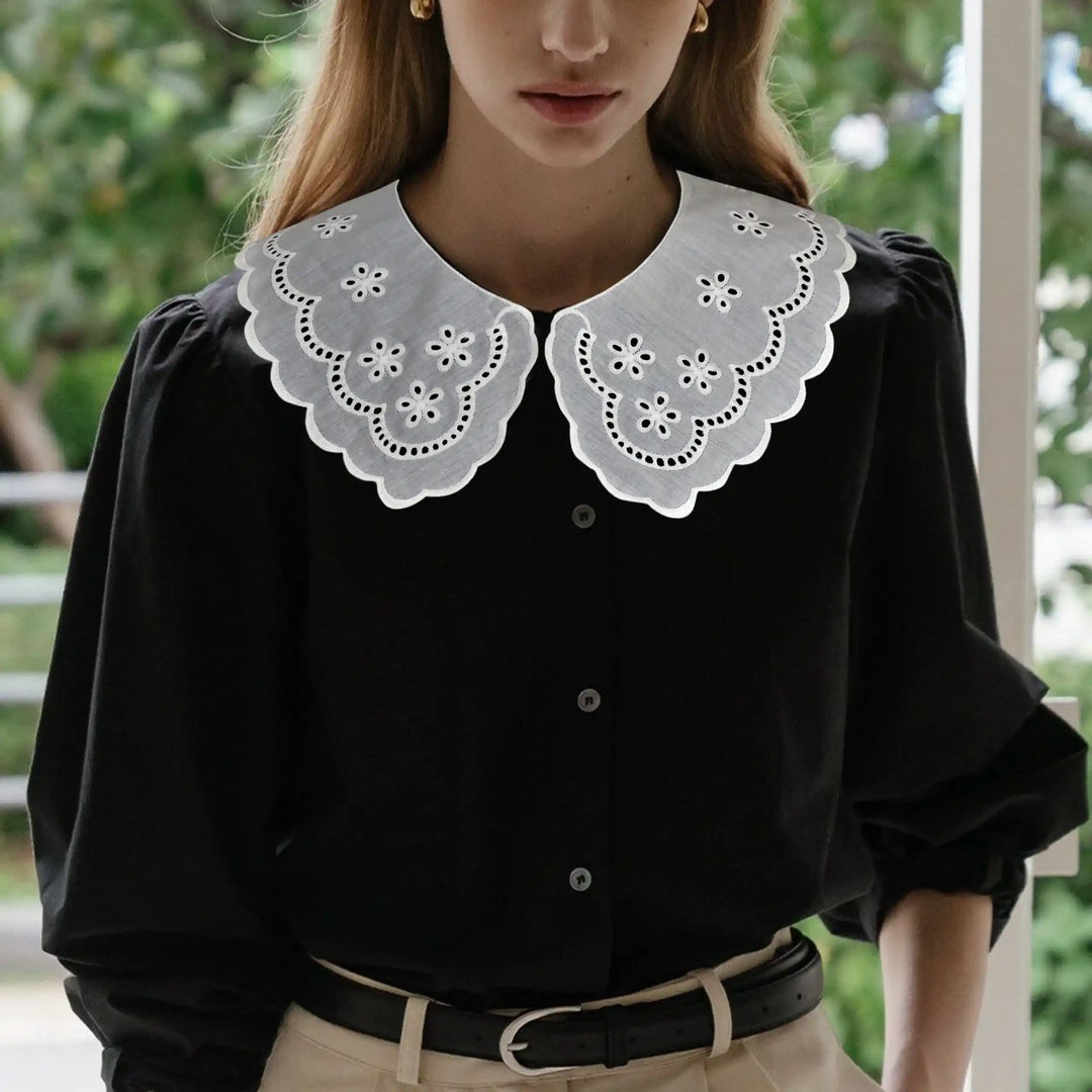 Broderie Anglaise Collar