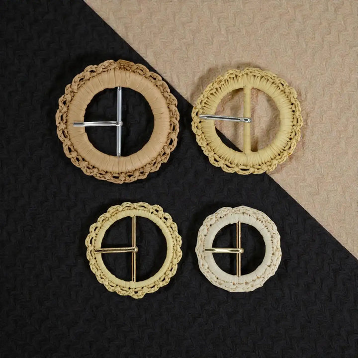 Handwoven Natural Straw Round Raffia Buckle