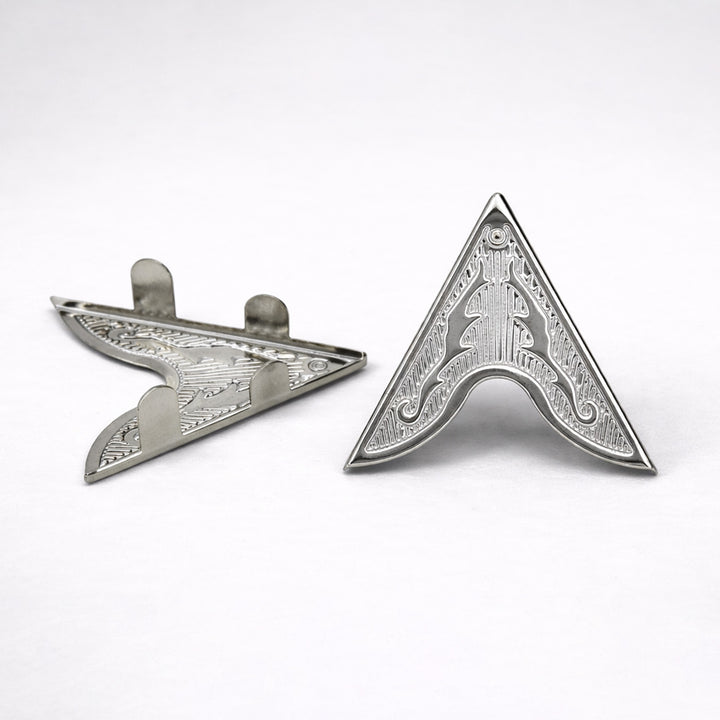 V-Twin Wing Emblem Collar Tip