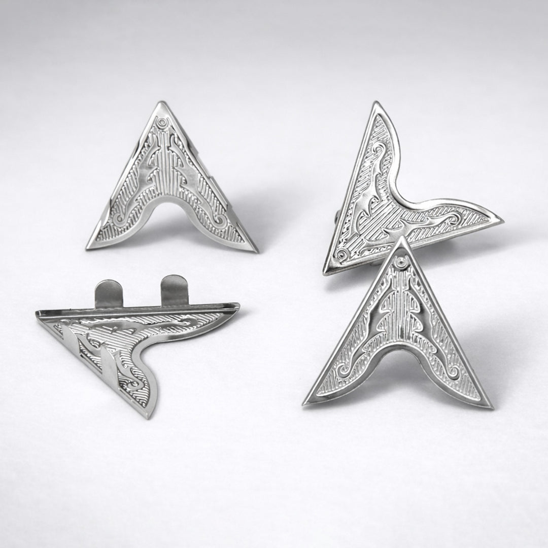 V-Twin Wing Emblem Collar Tip