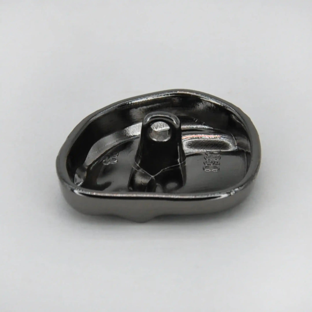 Organic Shape Hammered Button | 15mm(24L), 18mm(28L) & 23mm(36L)