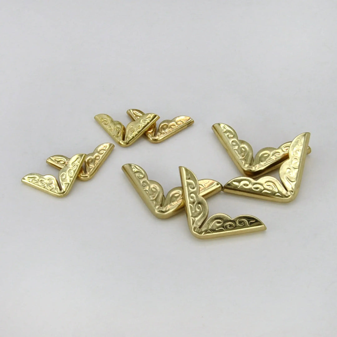 Set of 4 Vintage  Gold Collar Tips