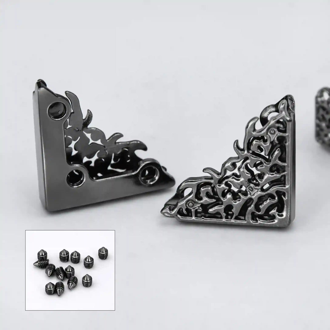 Black Flame- Triangle Shaped Collar Tips