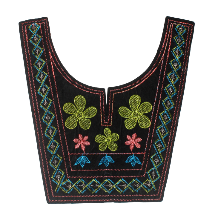 Aztec Elegance Style Neckline