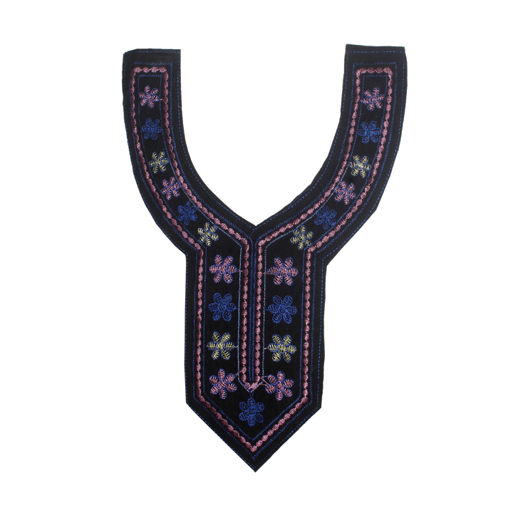 Baroque Embroidery Neckline