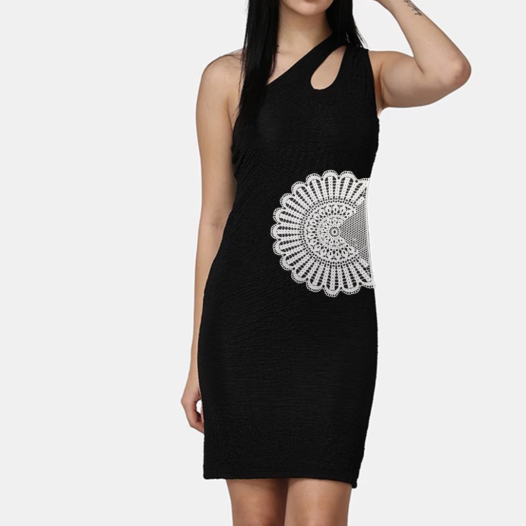 ANI Accessories white half round patch stitched at the side waist of a black dress 