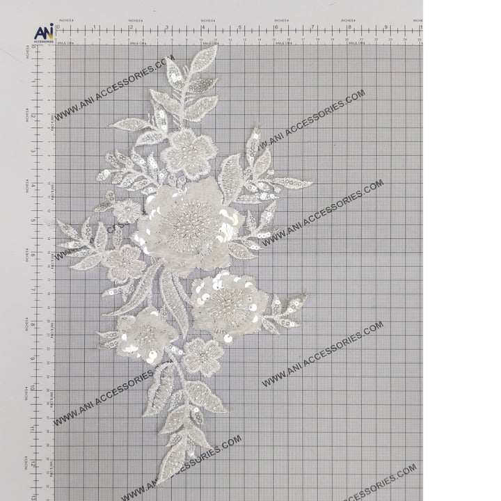 ANI Accessories large flower applique patch on a measuring grid: about 7 x 12.5 inches (18 x 32 cm) 