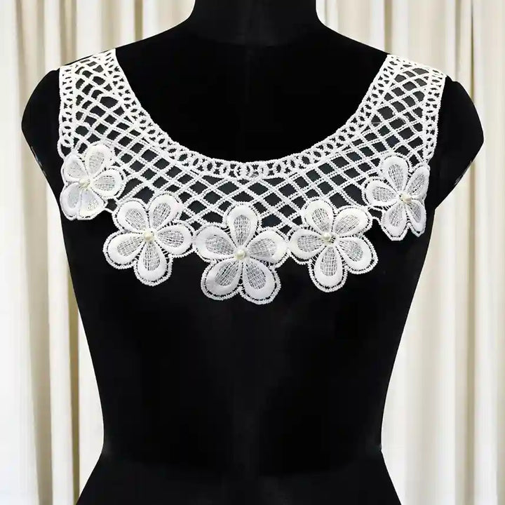 Five Flower With Each Pearl Neckline