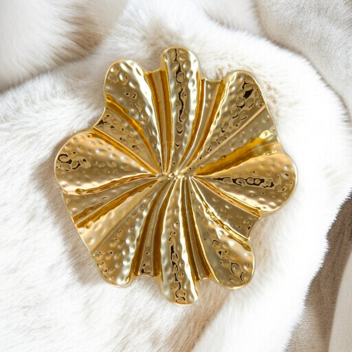 Hammered Style Golden Petal