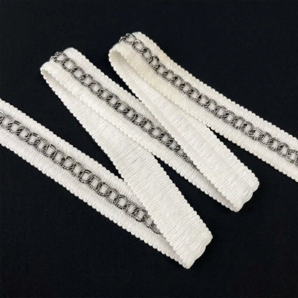 ANI Accessories white and silver chain trim folded in a zigzag with white color background 